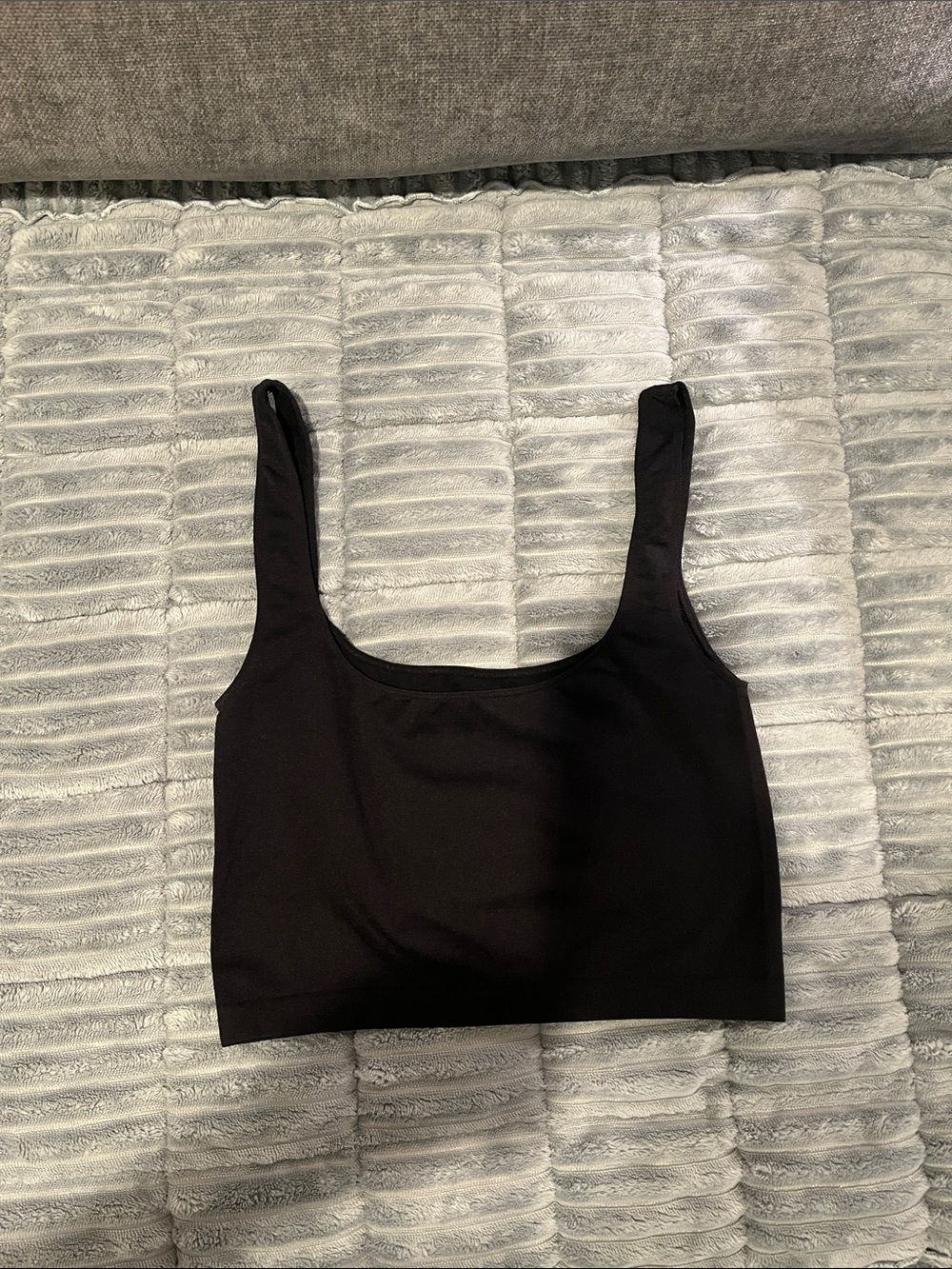 Never worn Free People Black Scoop Crop Tank